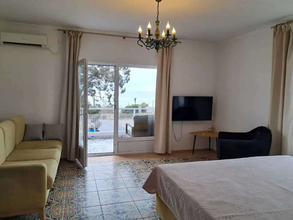 Апартаменты «Дольче Вита» с видом на море | песчаный пляж в 300 метрах