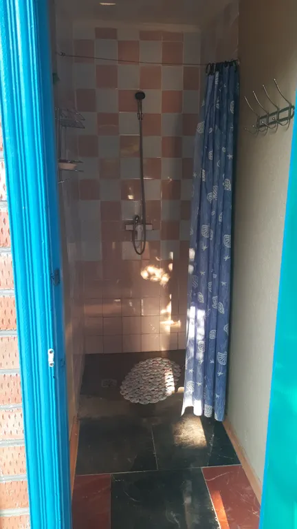 Домик у моря