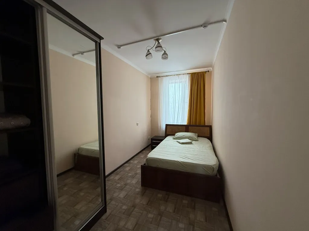 3-х комнатная квартира в районе кардиоцентра, от 2 до 8 гостей