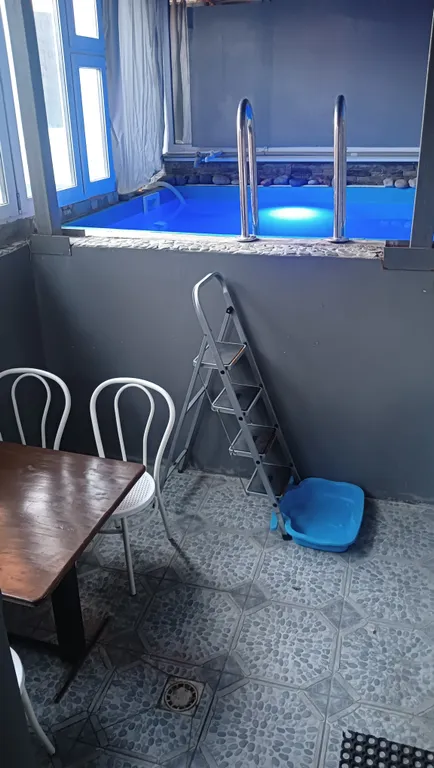 Дом в 2-уровнях с сауной и сезонным бассейном