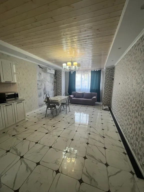 Квартира 65 кВ в саду с озерами