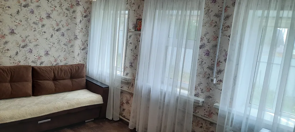 Уютный домик рядом с монастырем в самом центре