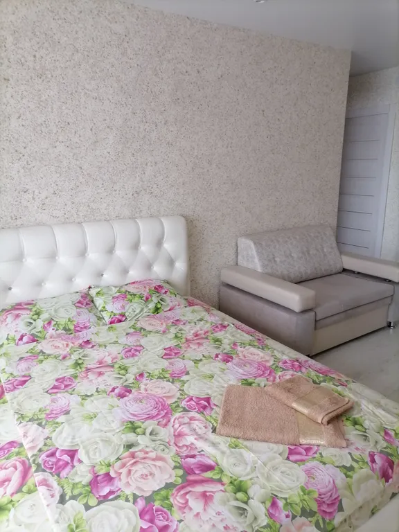 Квартира 3-комнатная в самом центре города с 6 спальными местами на 11 человек — аренда посуточно в Орша