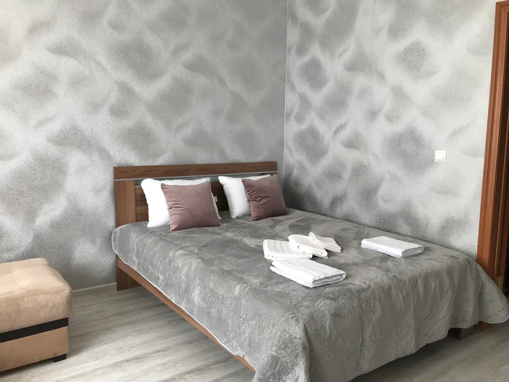 Квартира Квартира 1комн возле Планеты с деревянным балконом — Красноярск