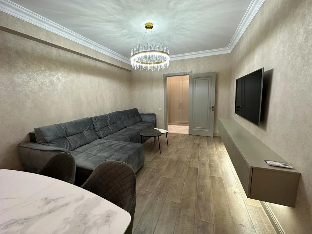 Дизайнерская квартира с видом на фонтан