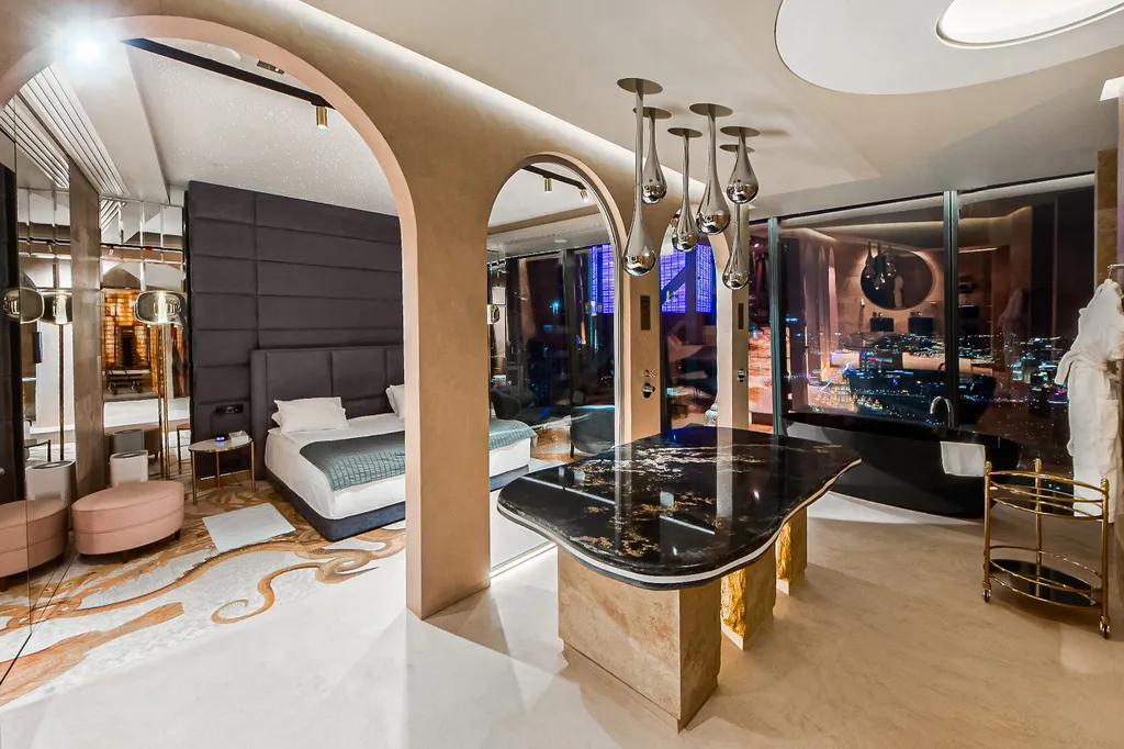 Апартаменты СПА атракцион - 77й этаж Федерация Восток.