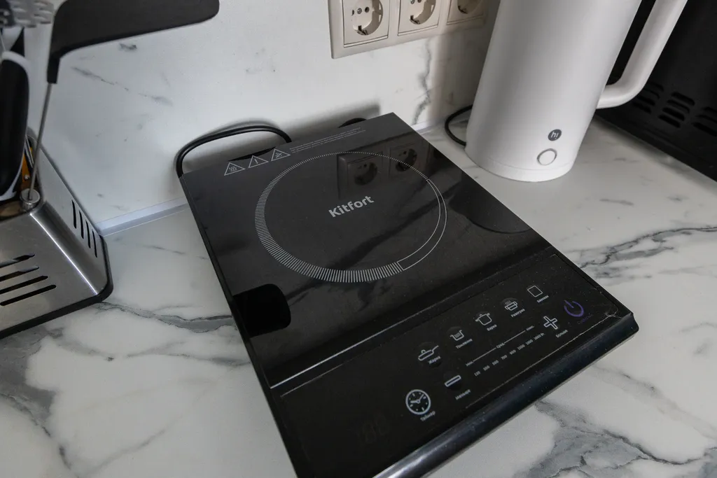 Яркая и стильная студия комфорт-класса