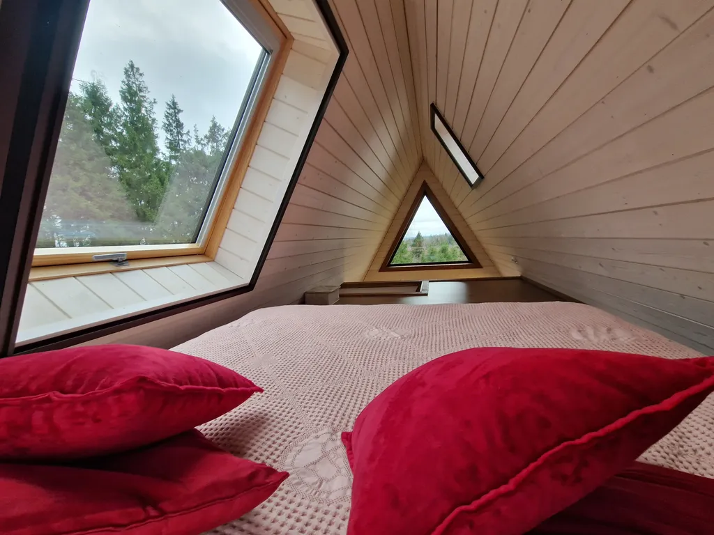 Коттедж ХолмЛес: уютный домик наедине с природой — Можайск