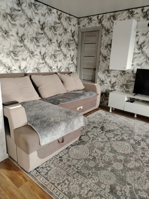 Уютная квартира с видом на пруд