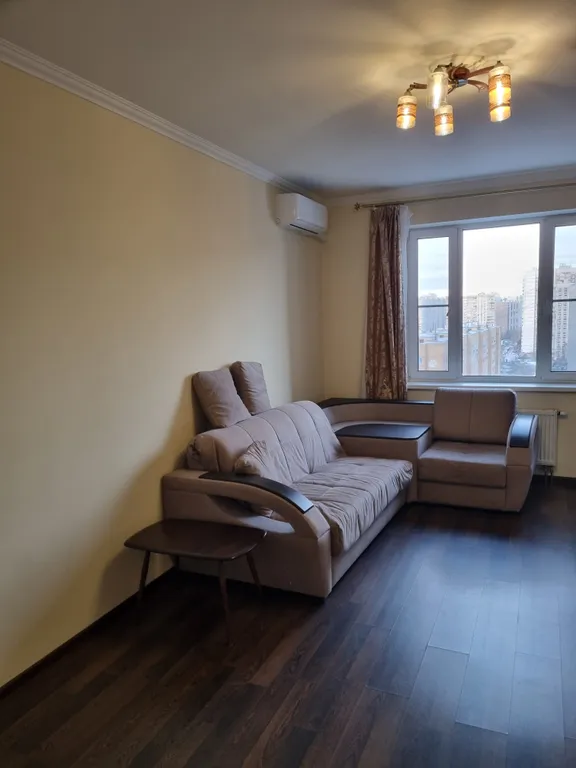 Квартира Квартира Большая трешка в двух минутах от метро — Москва