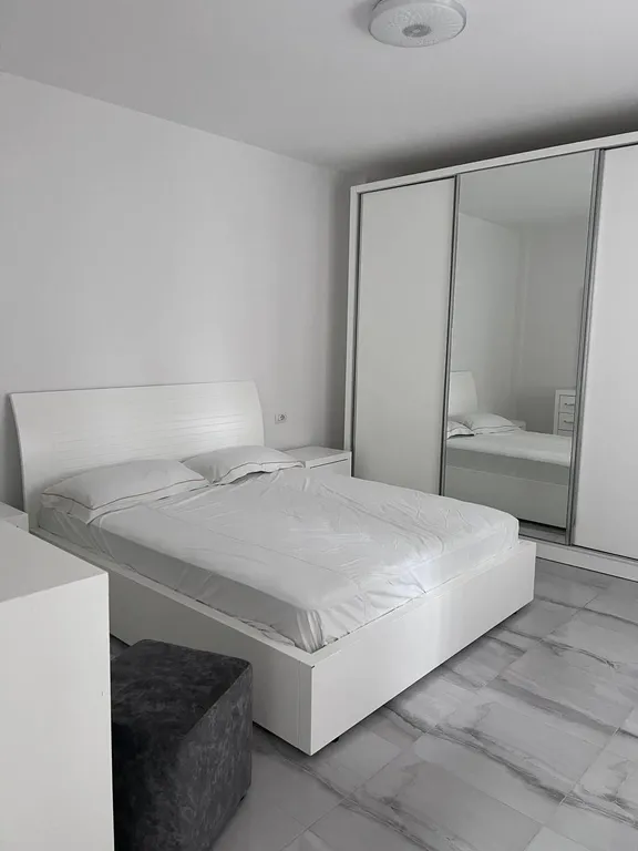 Апартаменты White (1+1)