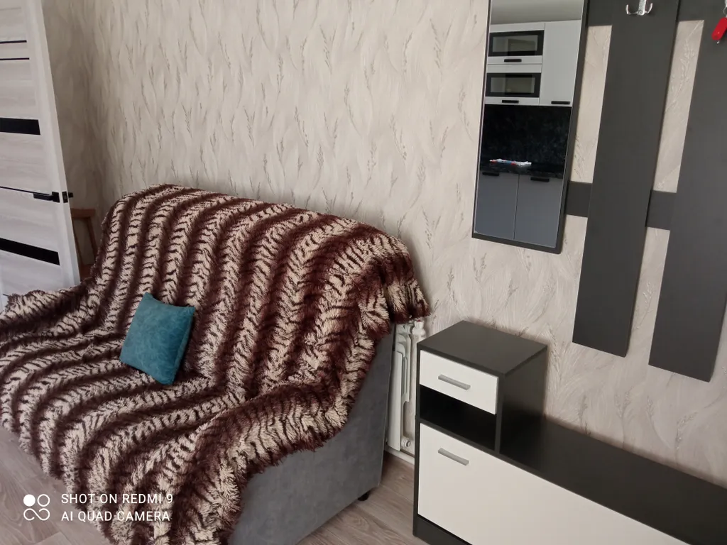 Семейный отдых  на окраине соснового леса