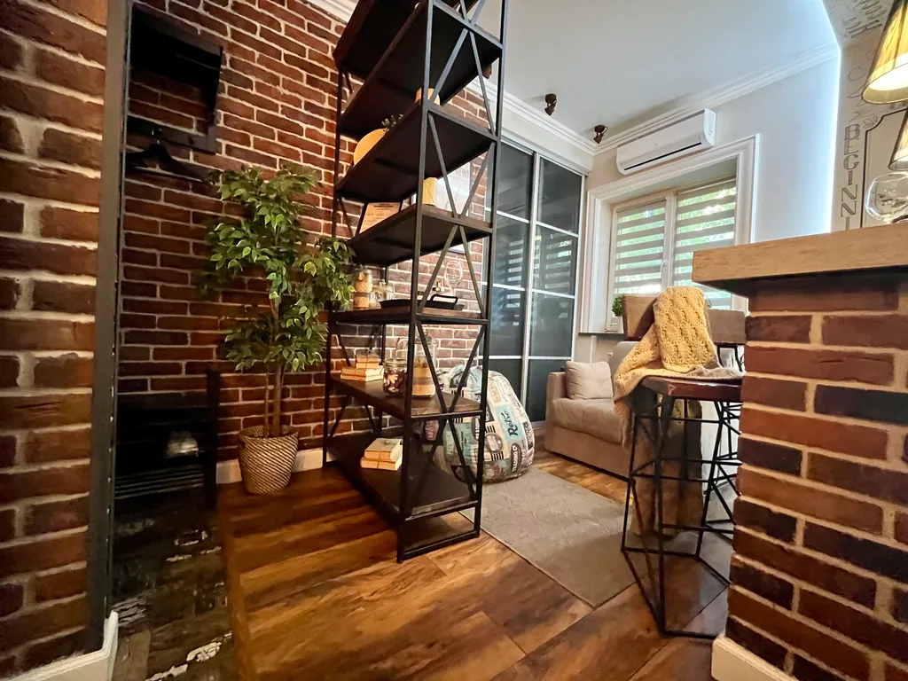 Лофт с PS4 в самом центре города