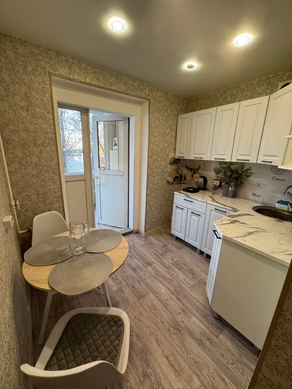 Двухкомнатная квартира в самом удобном районе нашего города, все рядом