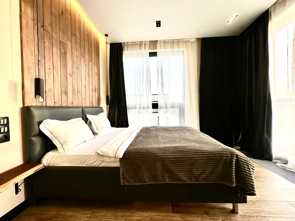 "Охта Адвент" 82м. Люкс у курорта