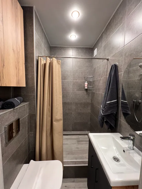 Квартира с ремонтом