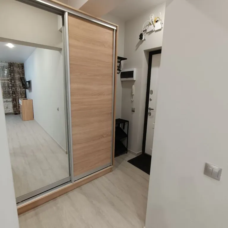 Студия в центре города с видом на "Горный воздух"