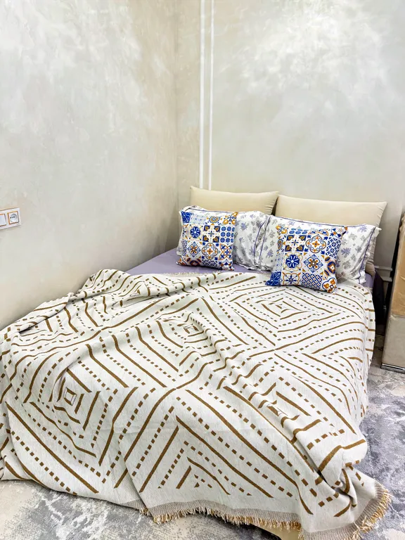 Modern Stroy 40 by Royal rentals