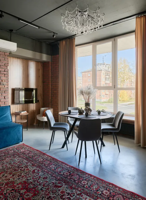 Роскошные апартаменты в стиле лофт в Академгородке