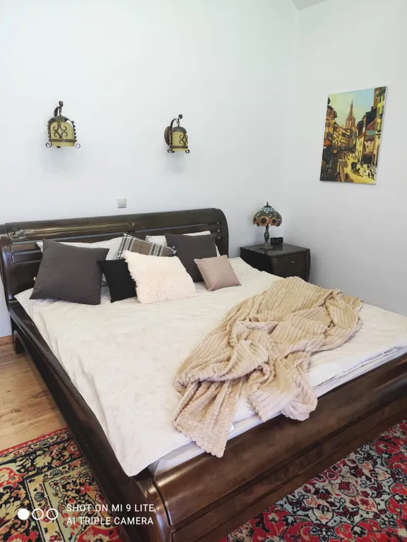 Дом на берегу сказочного озера