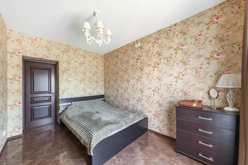 Коттедж с бассейном