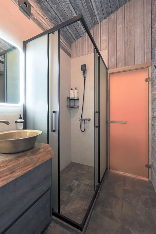 BarnHouse с камином, кондиционером и террасой