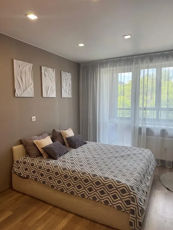 Квартира Просторная студия близко к центру — аренда посуточно в Ижевск