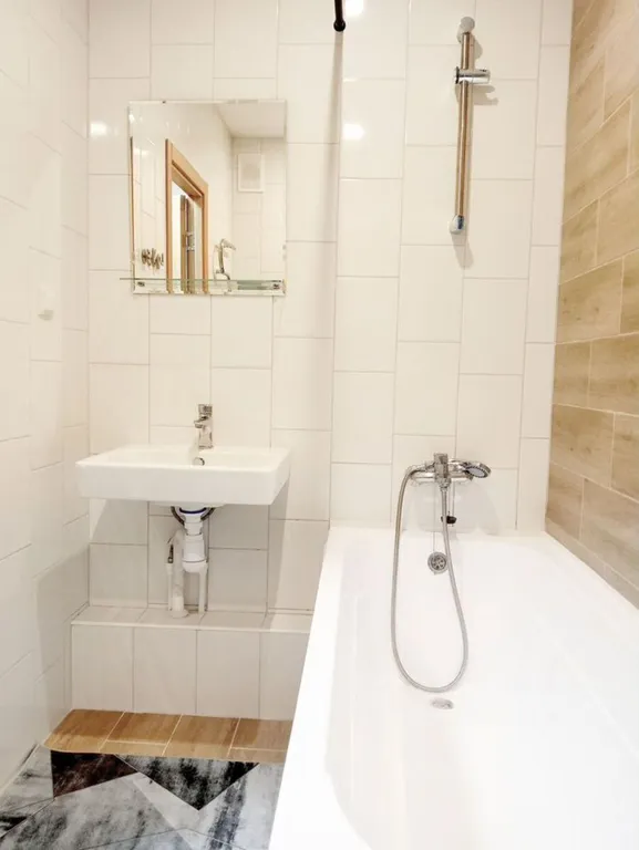 Новая евродвушка рядом с  аэропортом и Планетой