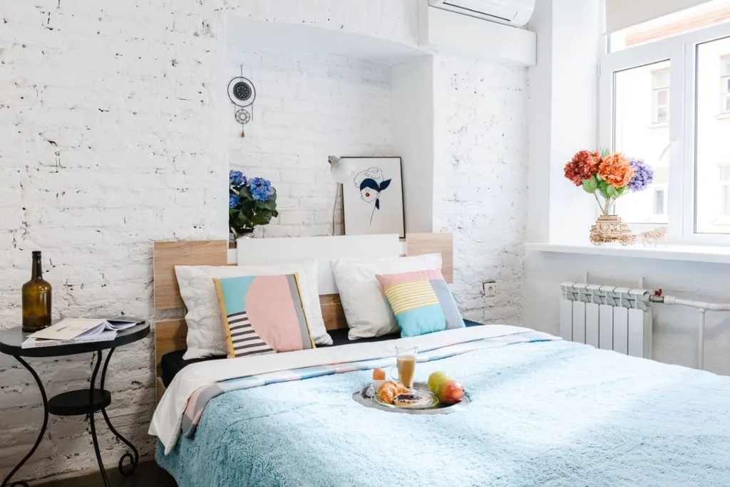 Квартира Трехкомнатные апартаменты 100 м² у Дворцовой площади. Для 8 гостей. — Санкт-Петербург