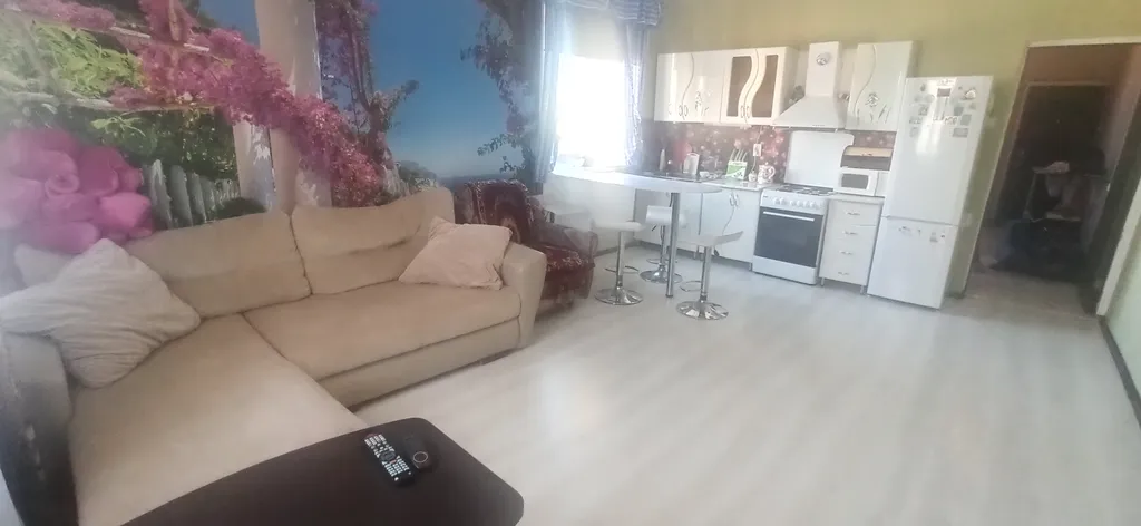 Квартира Уютная квартира с огромным диваном — Сухум