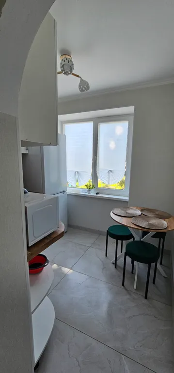 Уютная светлая квартира на берегу моря в центре