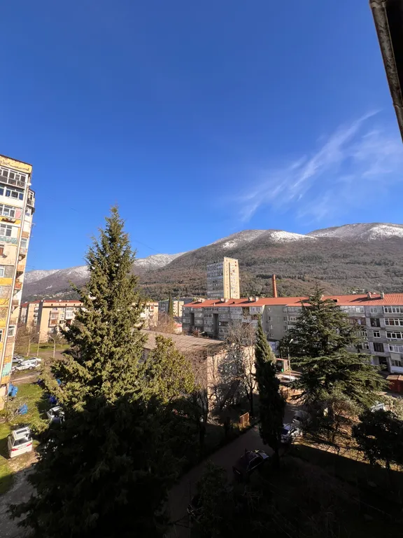 Уютная 3-комнатная квартира в центре города Гагры в 150м до моря