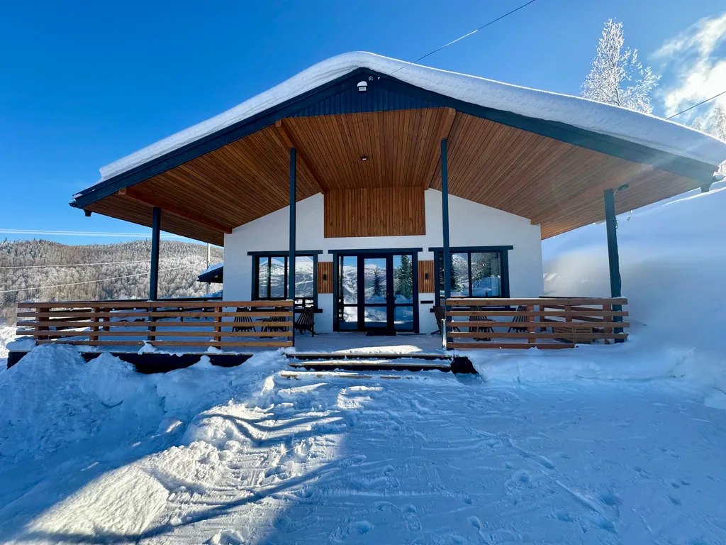 Новый премиальный дом Вершина Гор