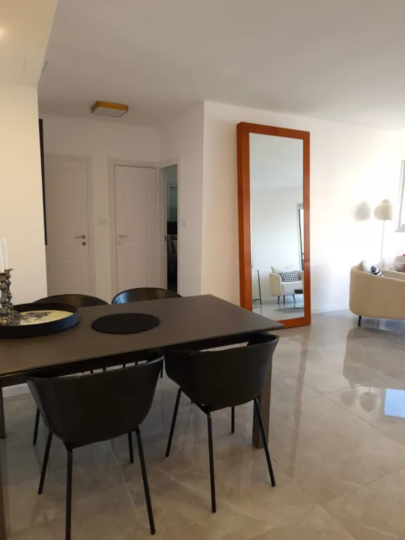 Квартира класса люкс на берегу моря