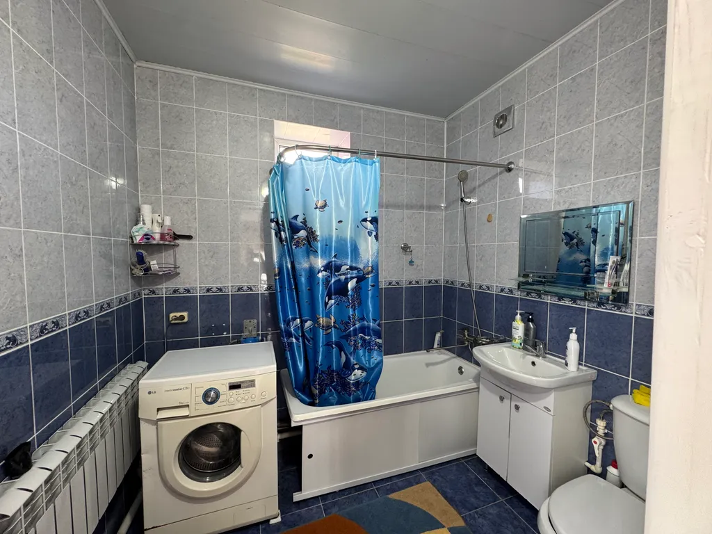 Коттедж с бассейном