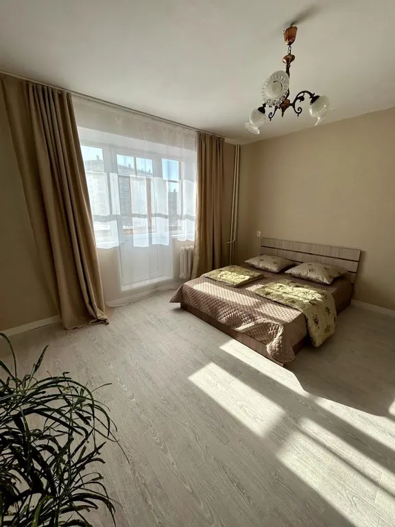 Комфортная 1-комнатная квартира в центре — аренда посуточно в Миасс