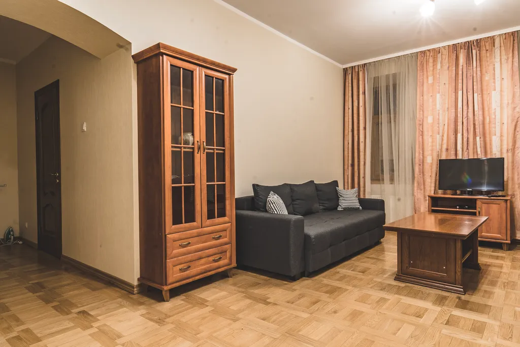 Большая 3-ех комнатная квартира в Старой Риге, 2 этаж без лифта