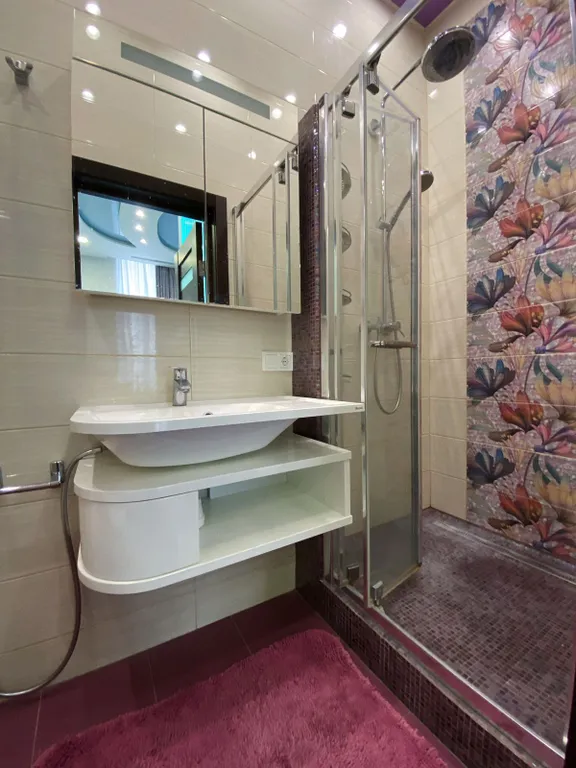 Просторная евродвушка на берегу моря Первая линия Набережной Ялты