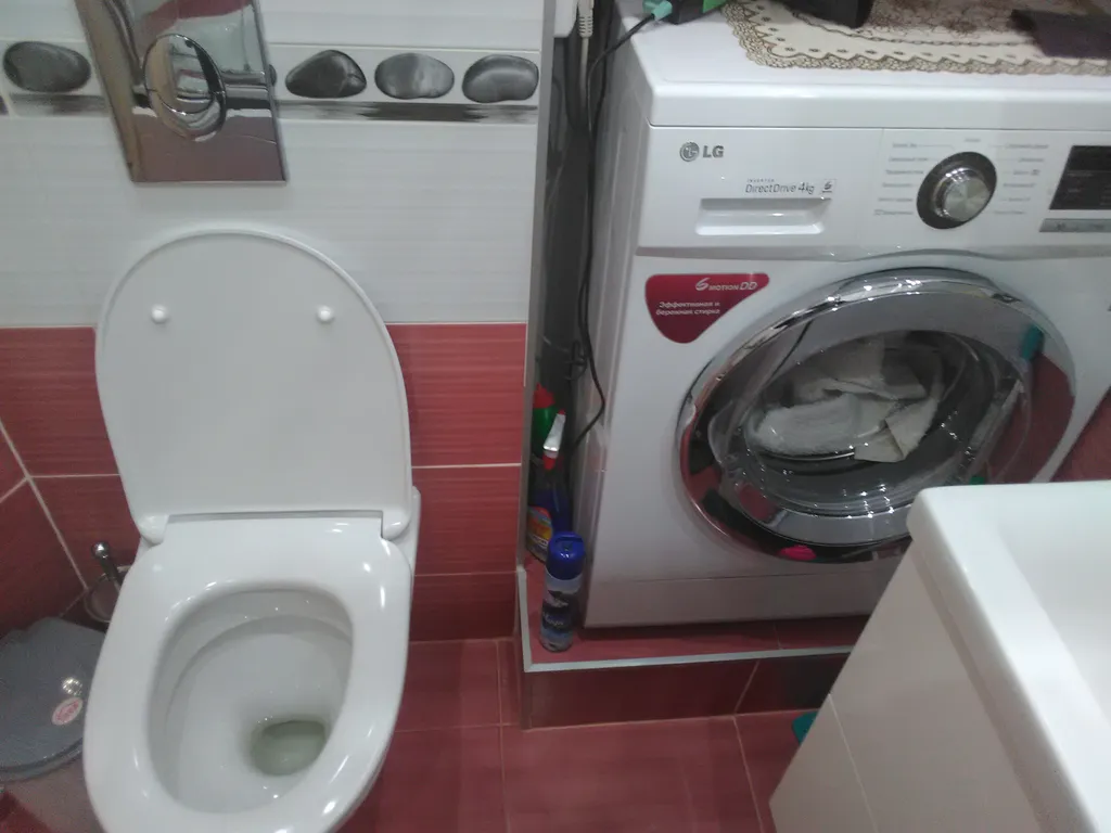 Уютная комната в двухкомнатной квартире