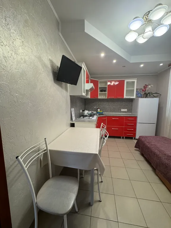 Частный сектор квартира в центре Адлера