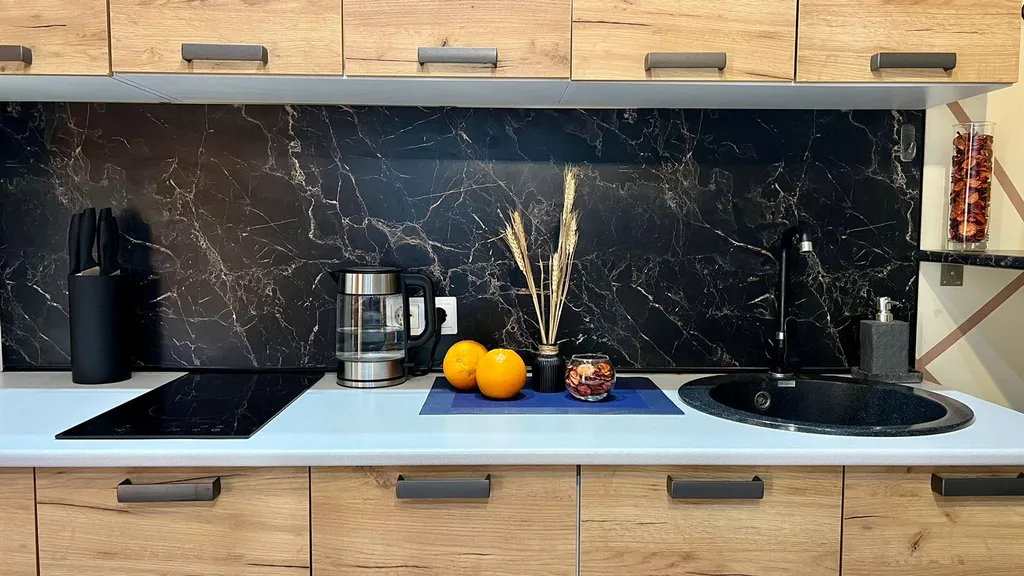 Квартира Квартира Стильная и сочная студия в ЖК Сорренто Парк — Сириус