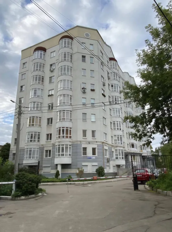 Квартира Просторная квартира в центре города с парковкой на территории — Ярославль