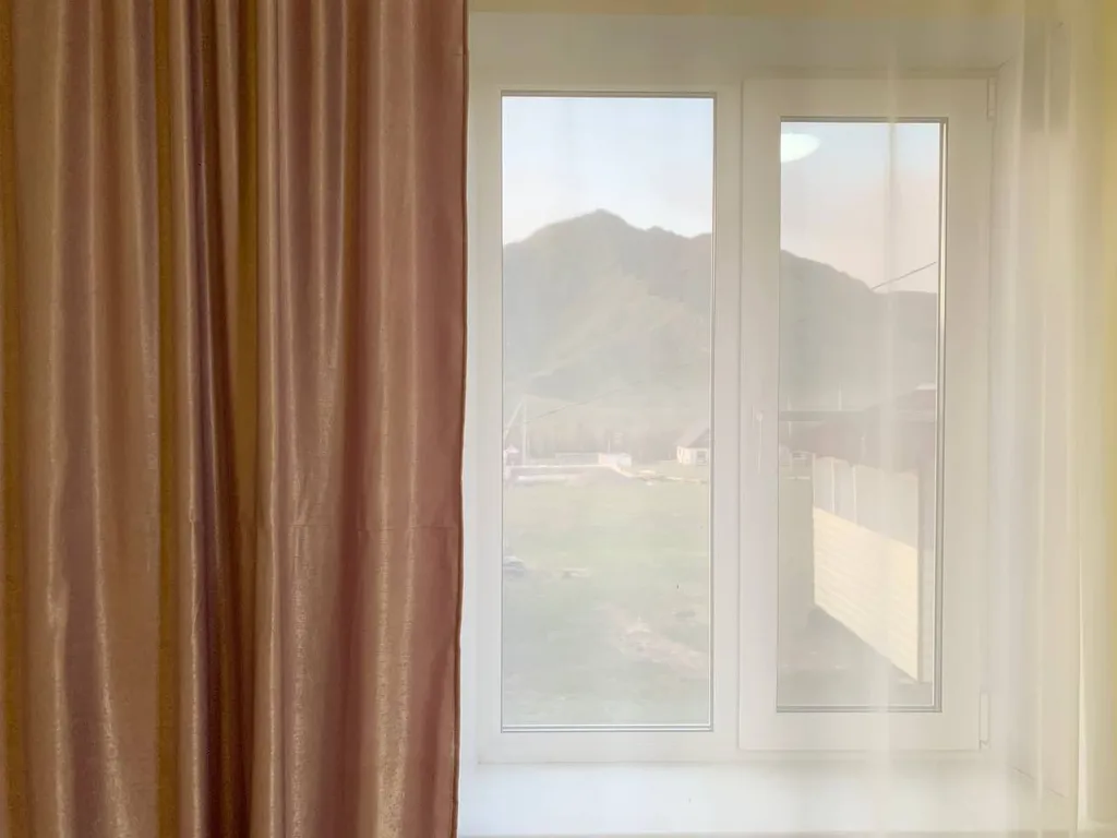 Уютный коттедж с видом на горы и восход солнца