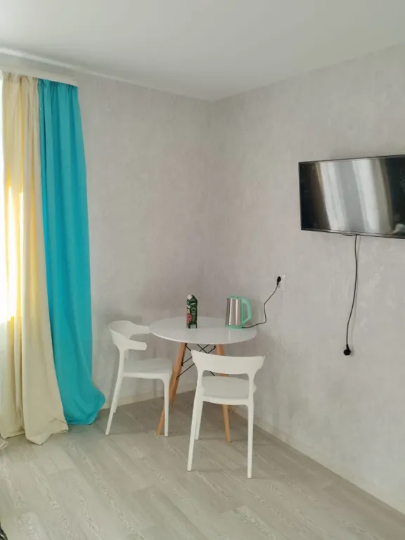 Студия в новом доме с ремонтом