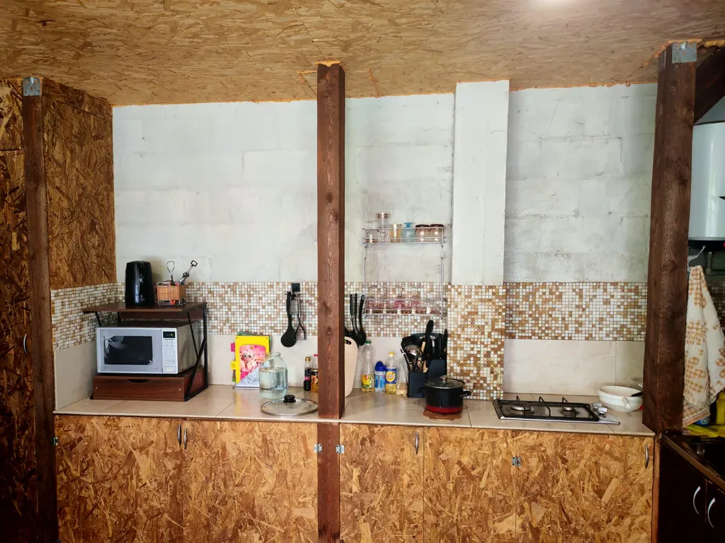 Коттедж Гостевой домик в прибрежной полосе — Пицунда