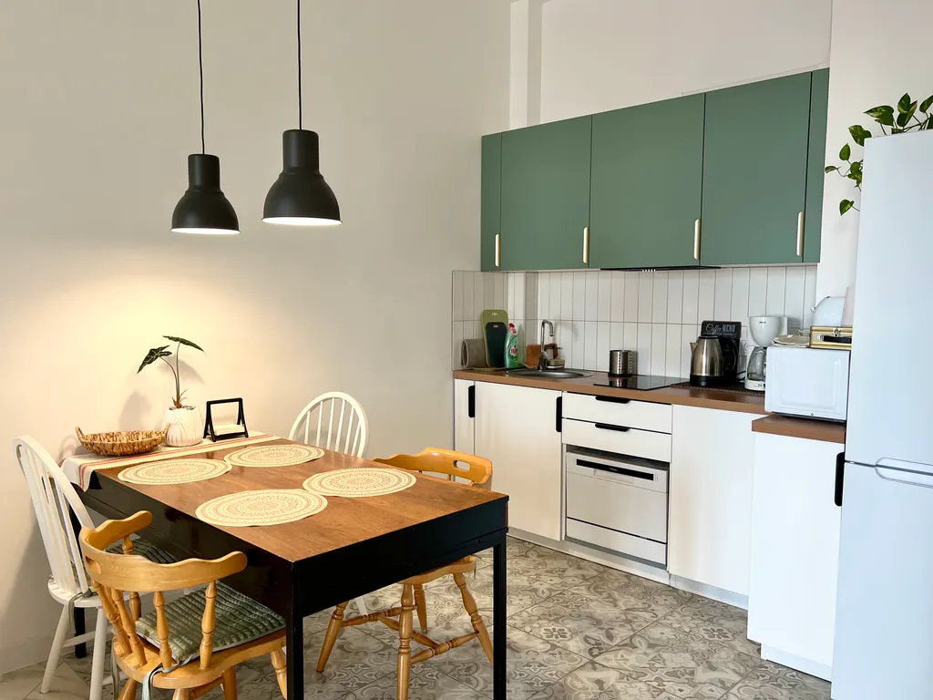 Солнечная квартира у озера рядом с новой набережной