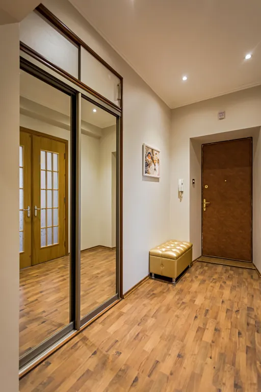 Аккуратный 2-комнатный апартамент в центре, рядом с ж/д вокзалом