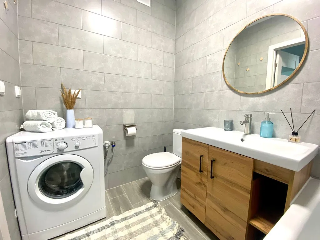 Евродвушка с кондиционером и с красивым видом на озеро