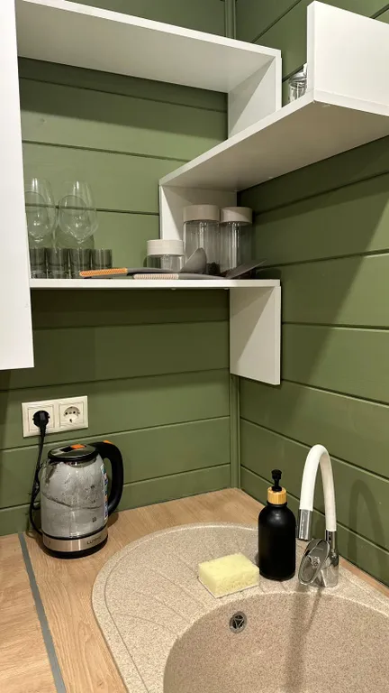 Уютный домик для отдыха с верандой и костровой зоной