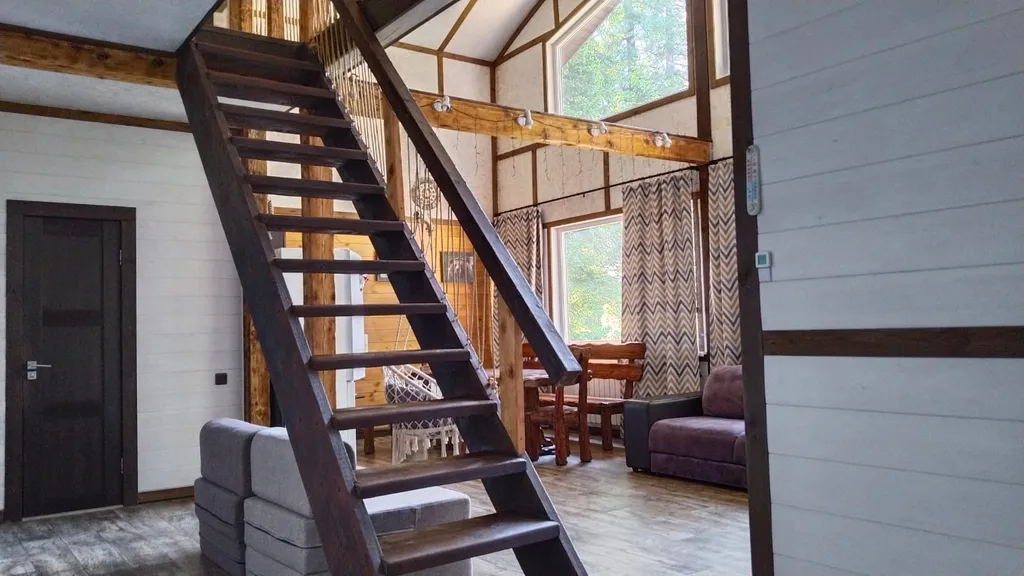 Классный дом со вторым светом